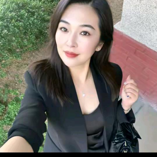 瑶瑶   一个人