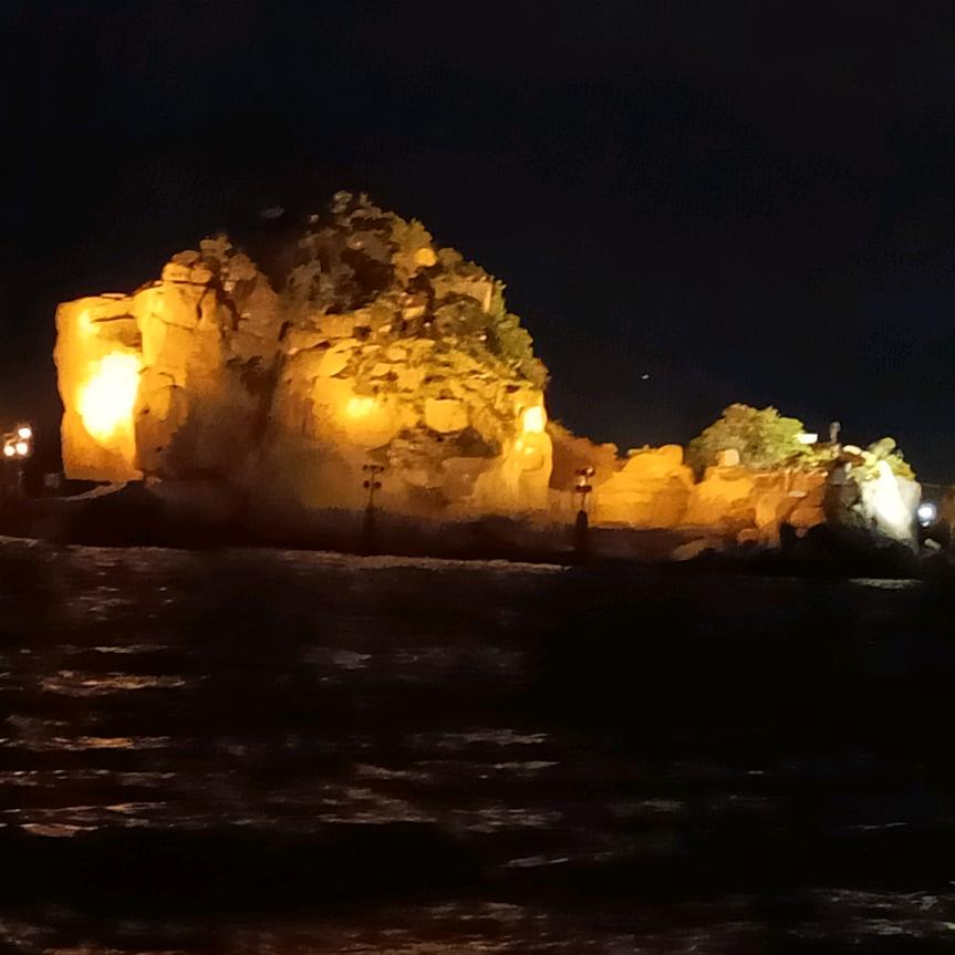 🥂独酌🌙明月