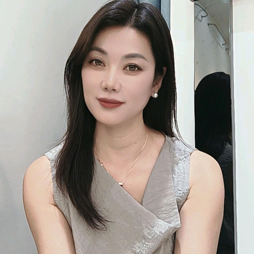 迷你时光～精品女装