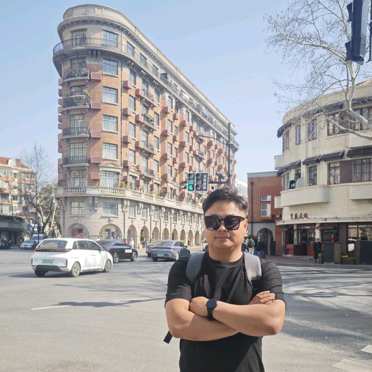 杨 岐