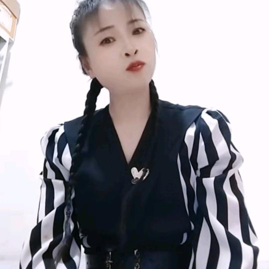 火凤凰，新人首播，不定时开播，现在去