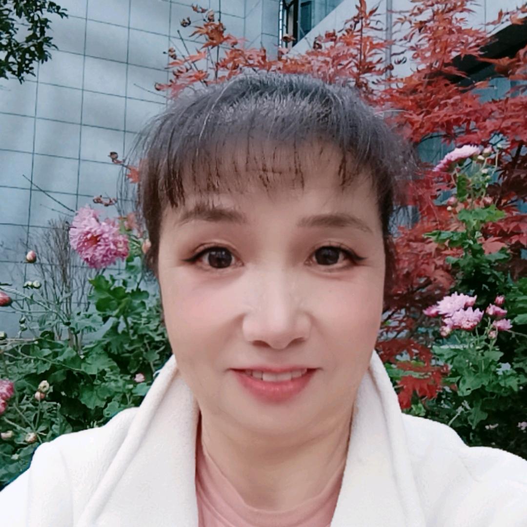 英子，不定时开播