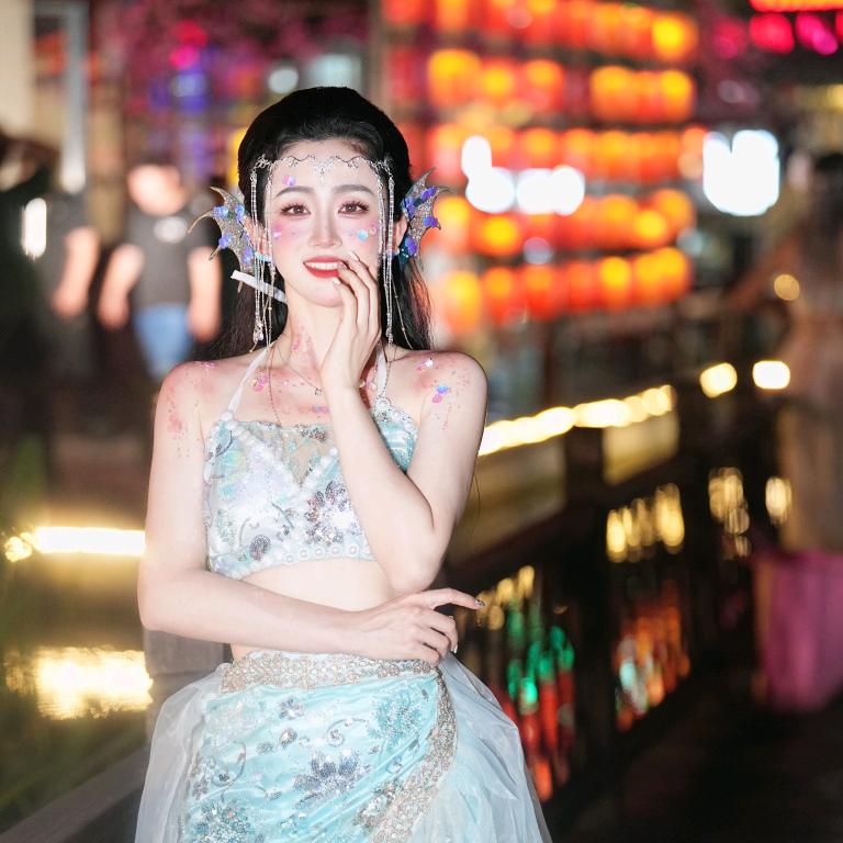 毛毛.
