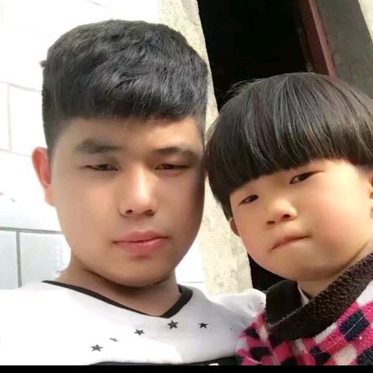 小肖