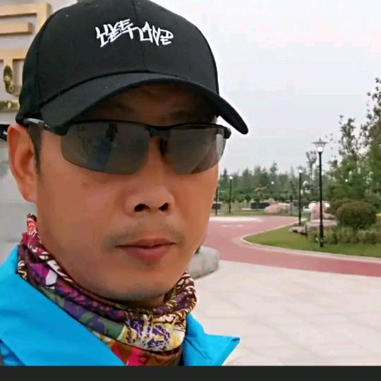自驾旅行遇见妳