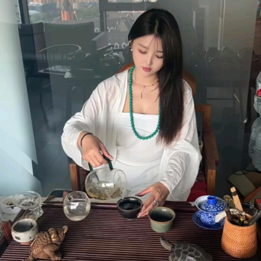 是 🤩珊珊呀😘😘😘