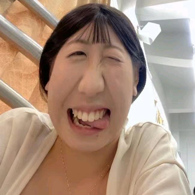 甄健（别仿我）