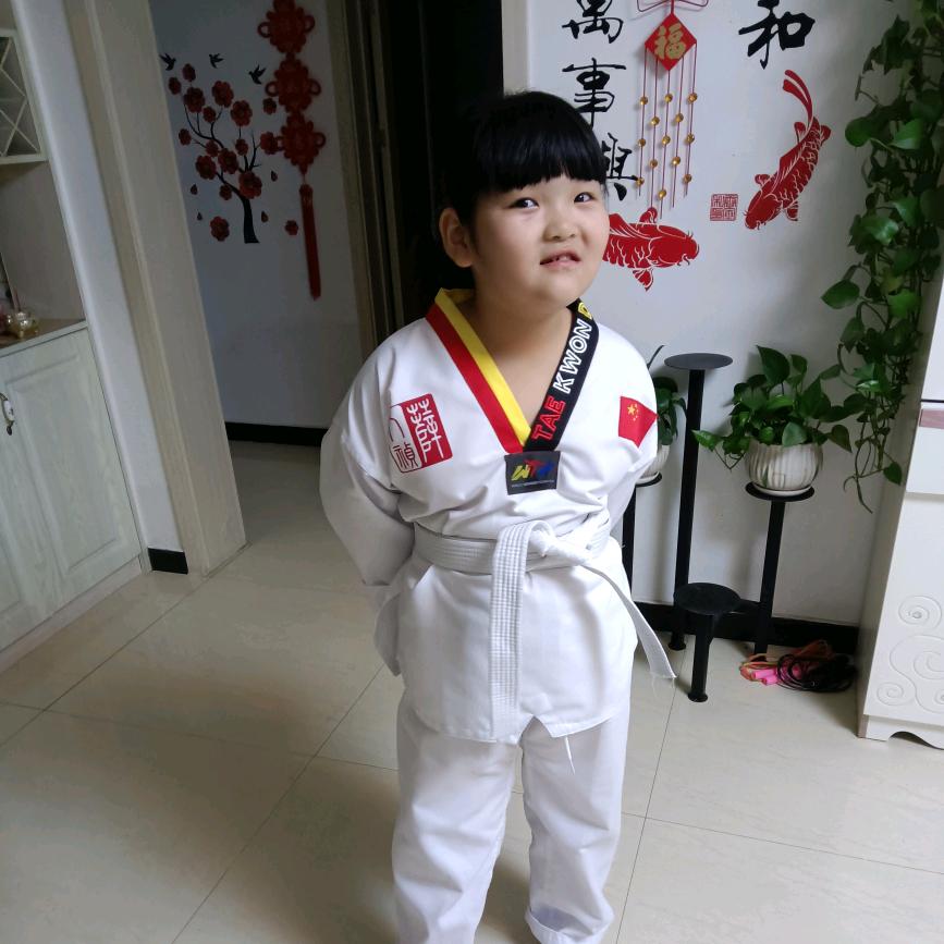 卢龙广缘超市郭兰红