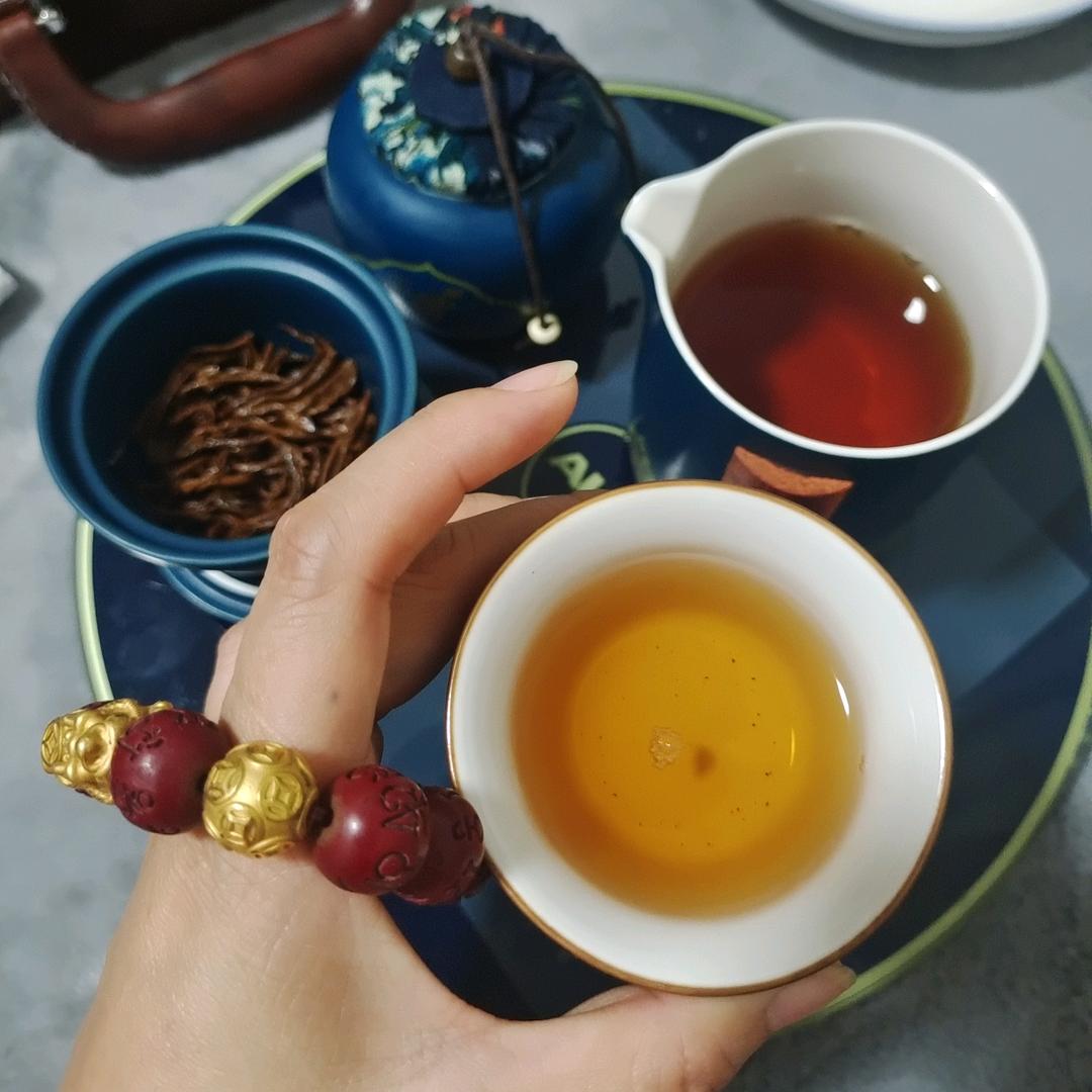 姗姗吖💋