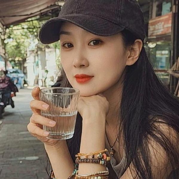 艳阳💋💋💅💅