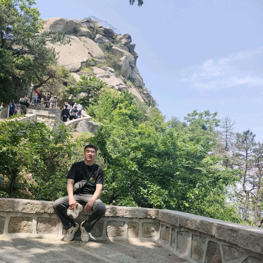 陌上归人