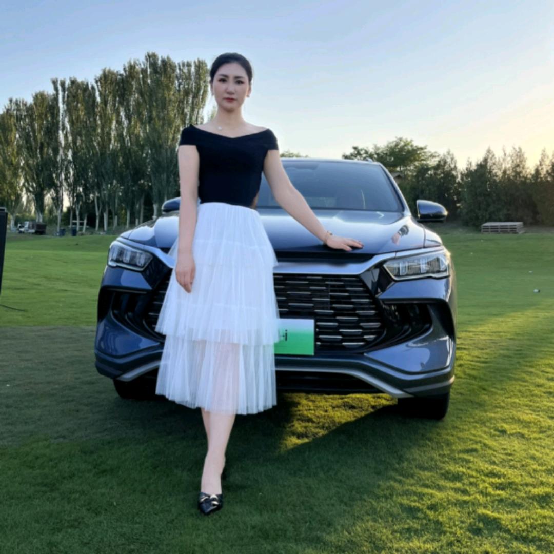 BYD德福店小蕾姐