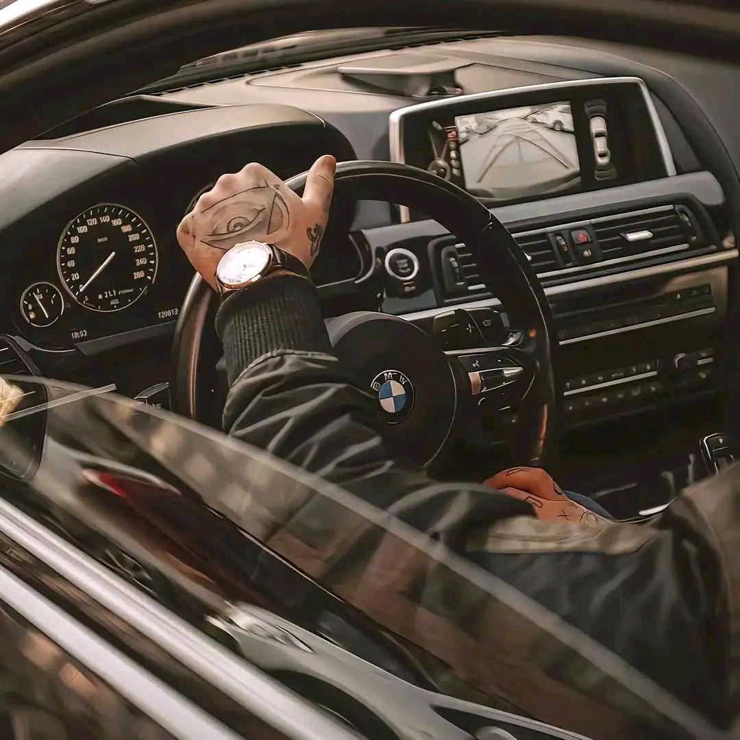 雷同学（LéiTóngXǘe）