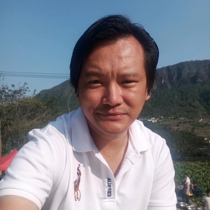 云南小勇哥