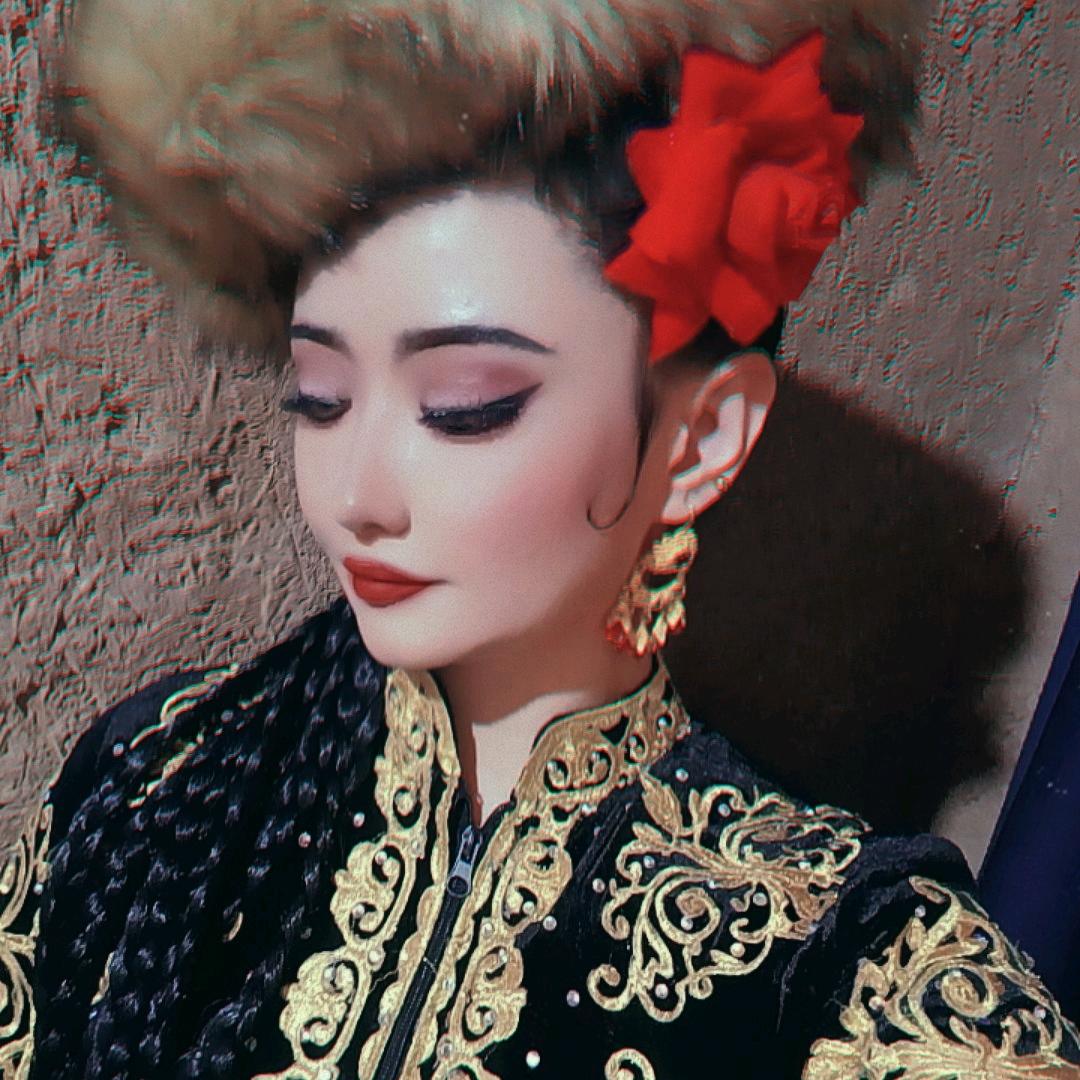 GÜLÜM 💞
