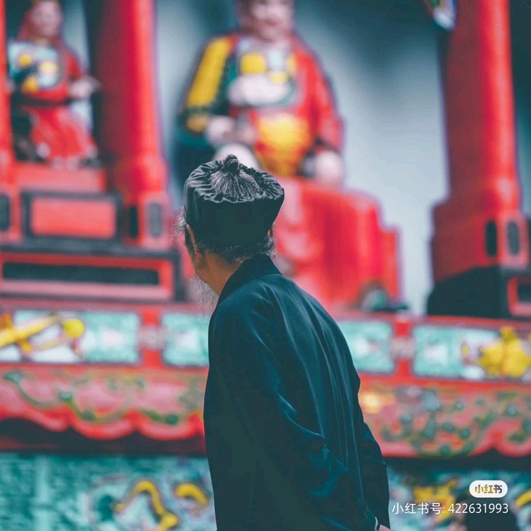 灵午居士