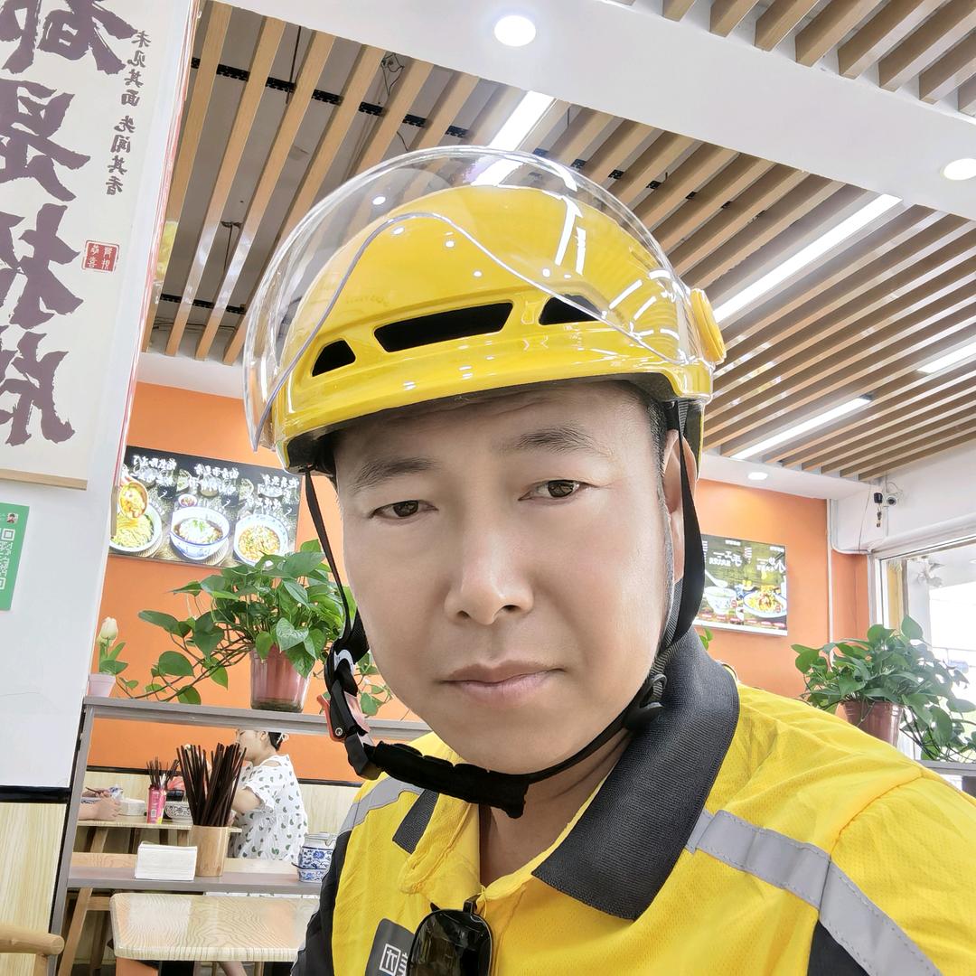 骑手坤哥