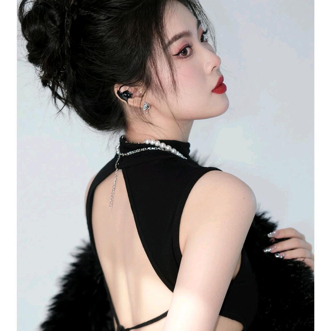 😘毛毛😍