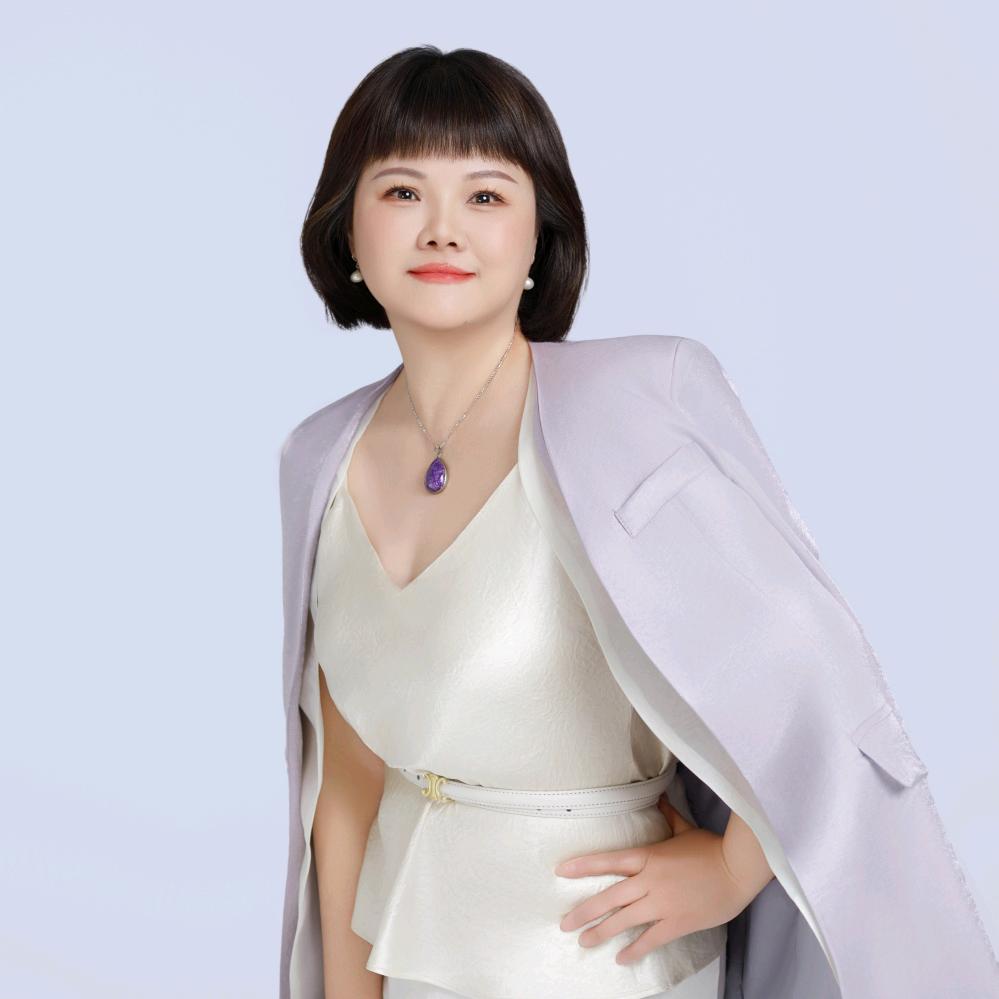 典亮轻奢女装实体店