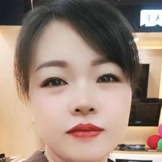 遵义忠庄易九家电城京世界家具:周克平