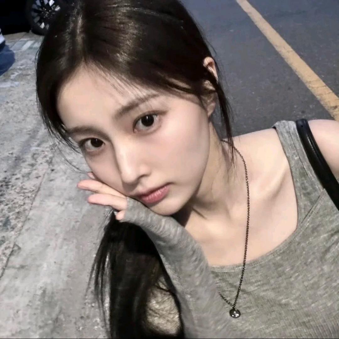 ₍˄·͈༝·͈˄*₎◞ ̑̑