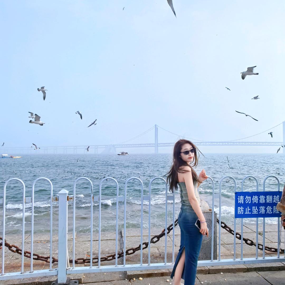 快乐排骨汤（沈阳张杰演唱会上过大屏版）