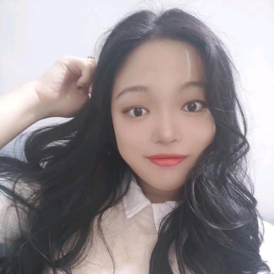 樱桃小女子
