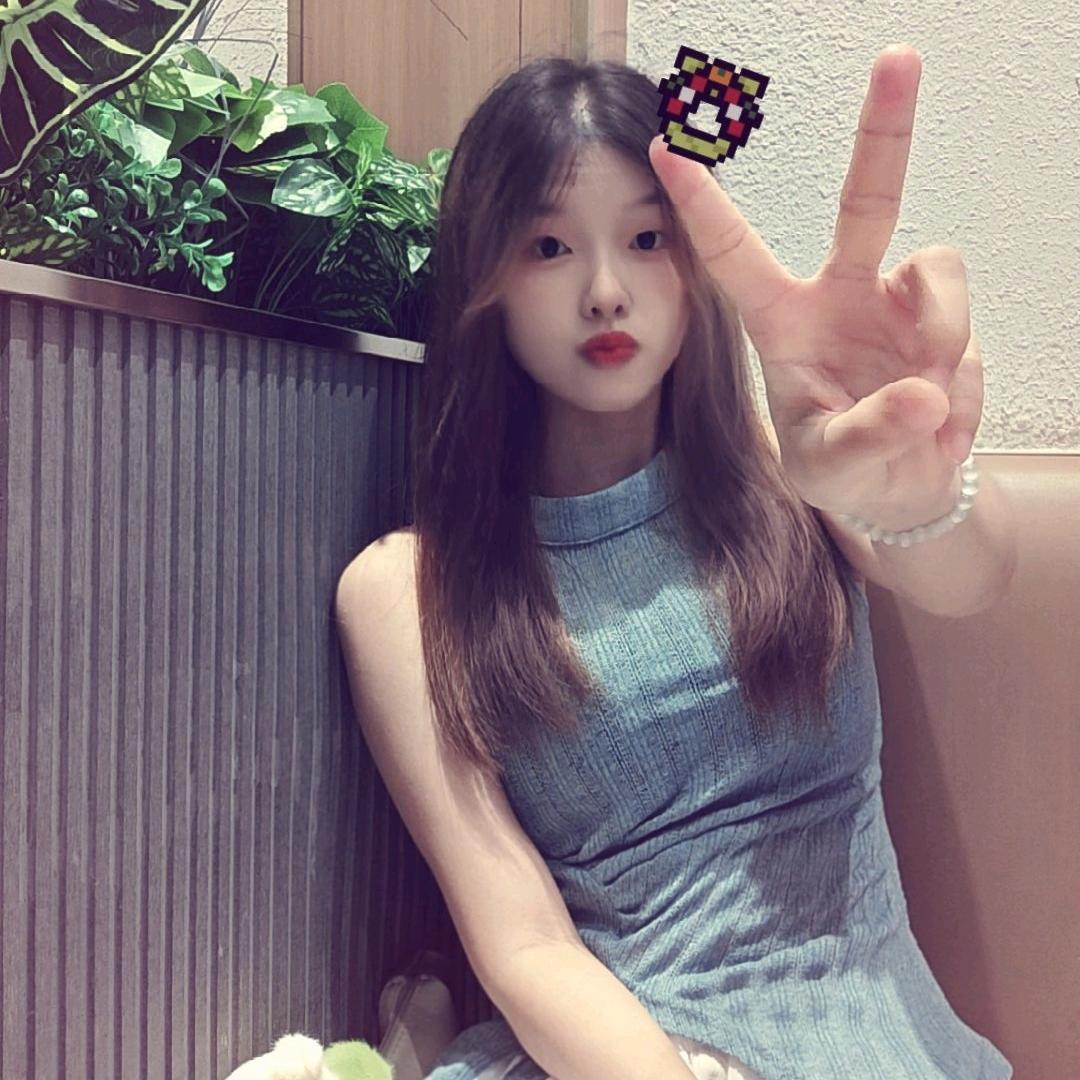w 柒柒❤️❤️
