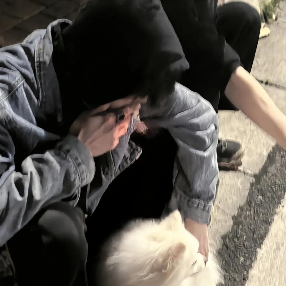 二十一岁清纯小伙离异带俩小王八