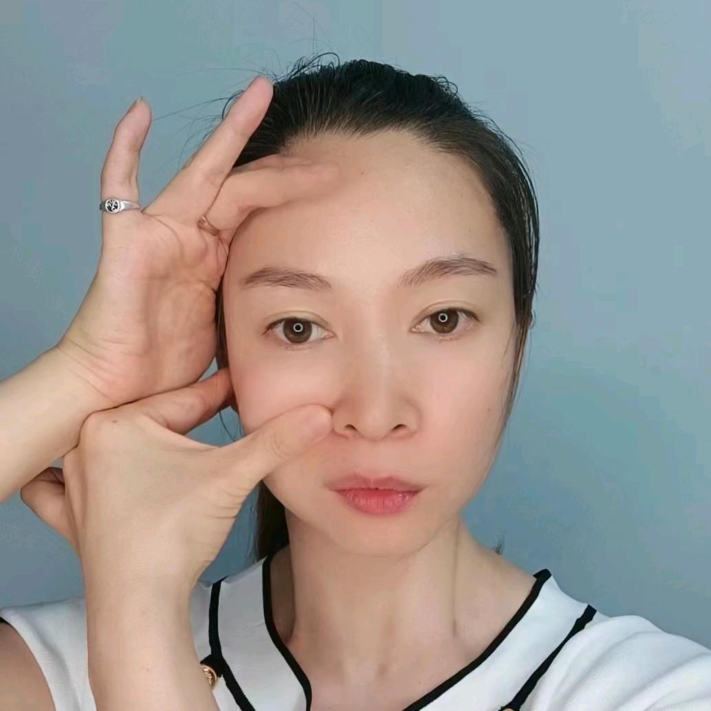 觅叶精油护肤-彭燕瑜伽芳疗