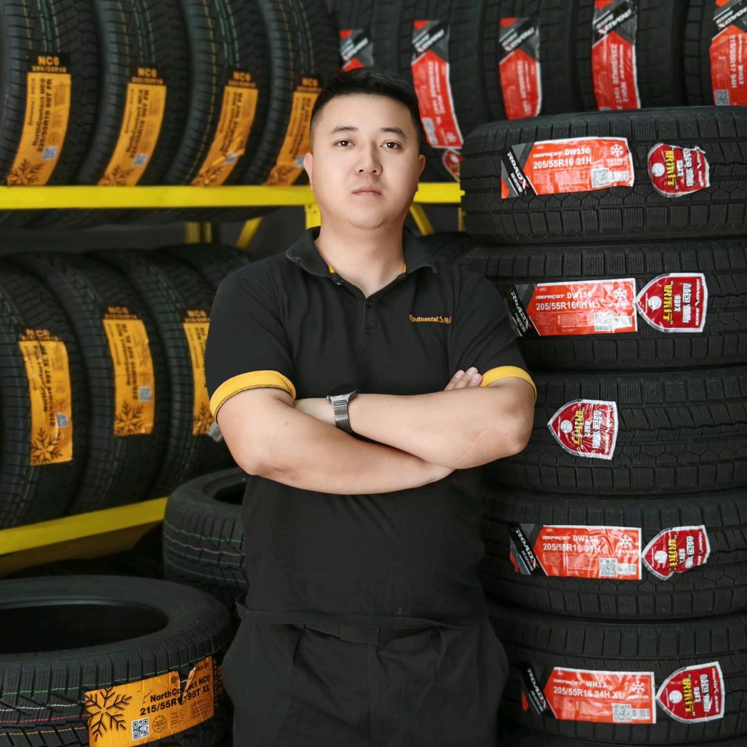 大峰四轮定位 轮毂 夏日轮胎经销处