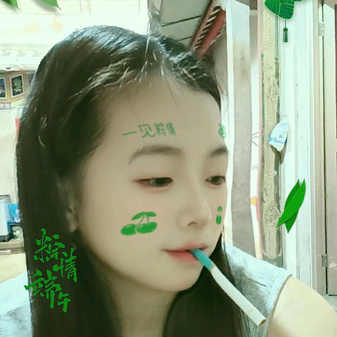 小小篮子吖