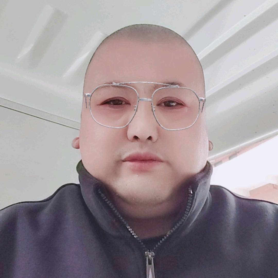 张家界单身胖哥