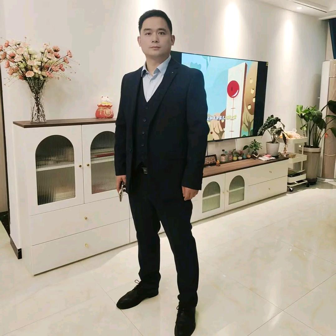 环球旅行《导游小哥哥》携程旅游