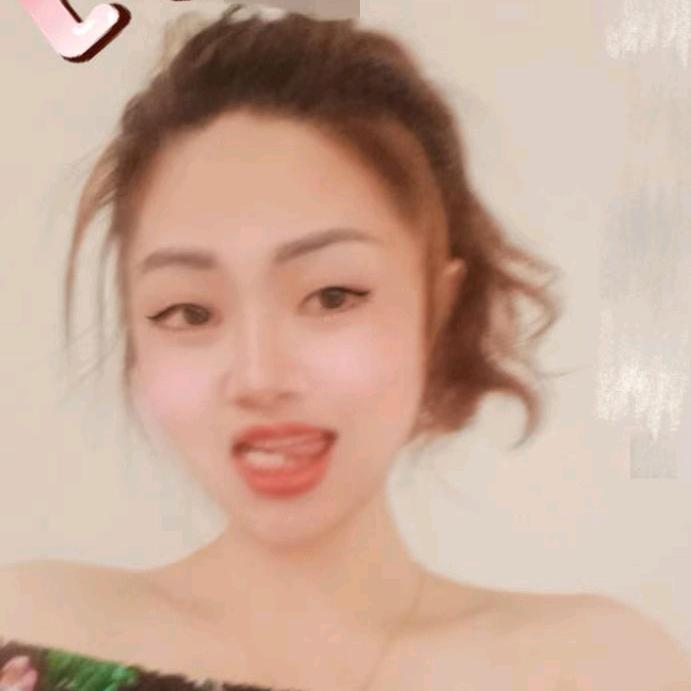 @卢小美