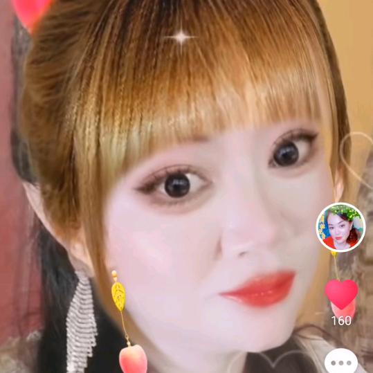 三妹歌舞（晩上6点10分：等你哟）