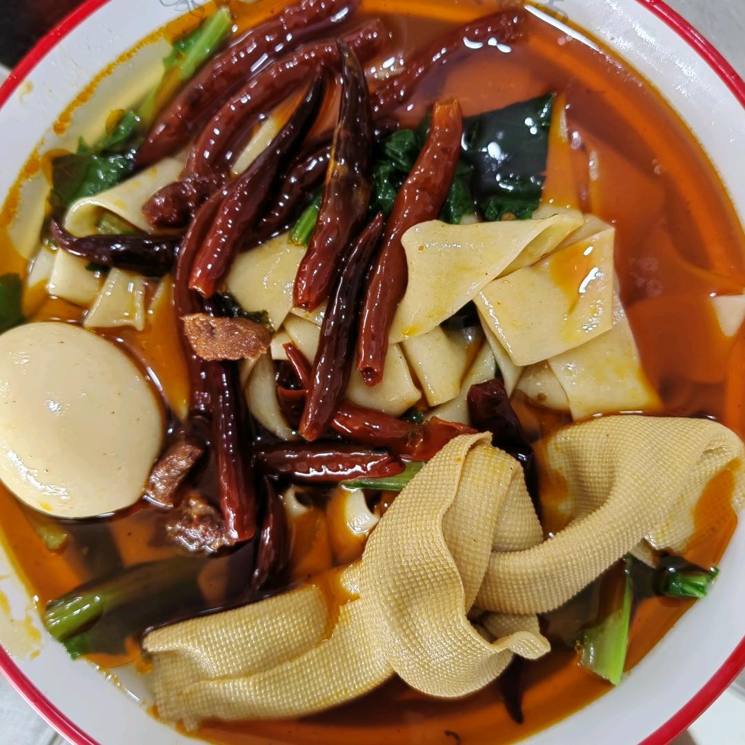 大头正宗牛肉板面