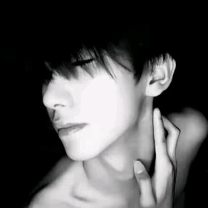 李小7