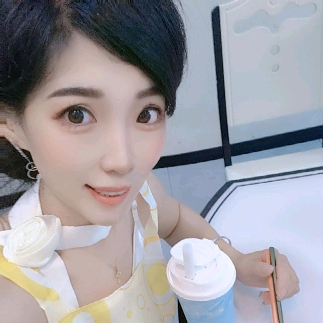 👑黄金(*^_^*)小富婆