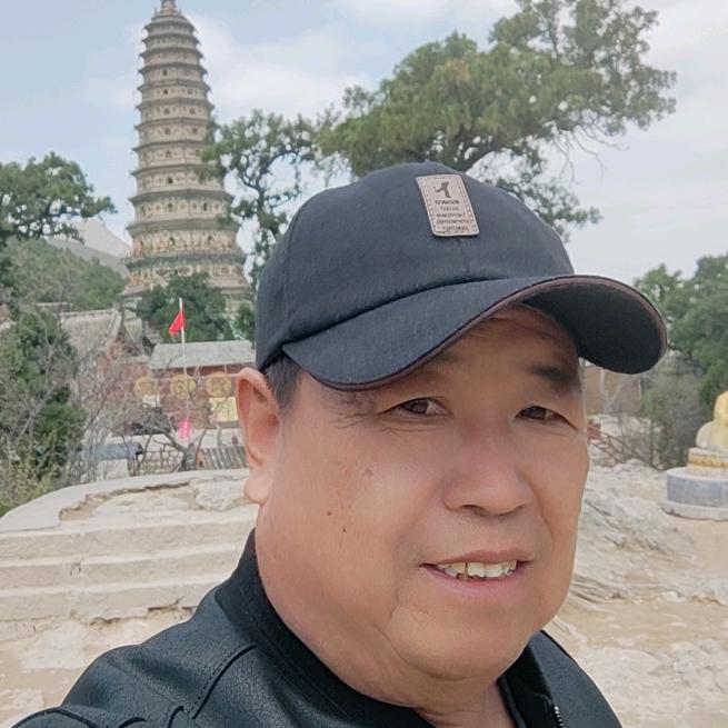 威震四方