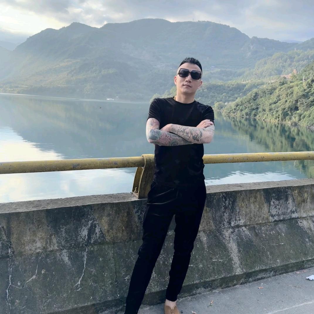 龙争虎斗彼岸花