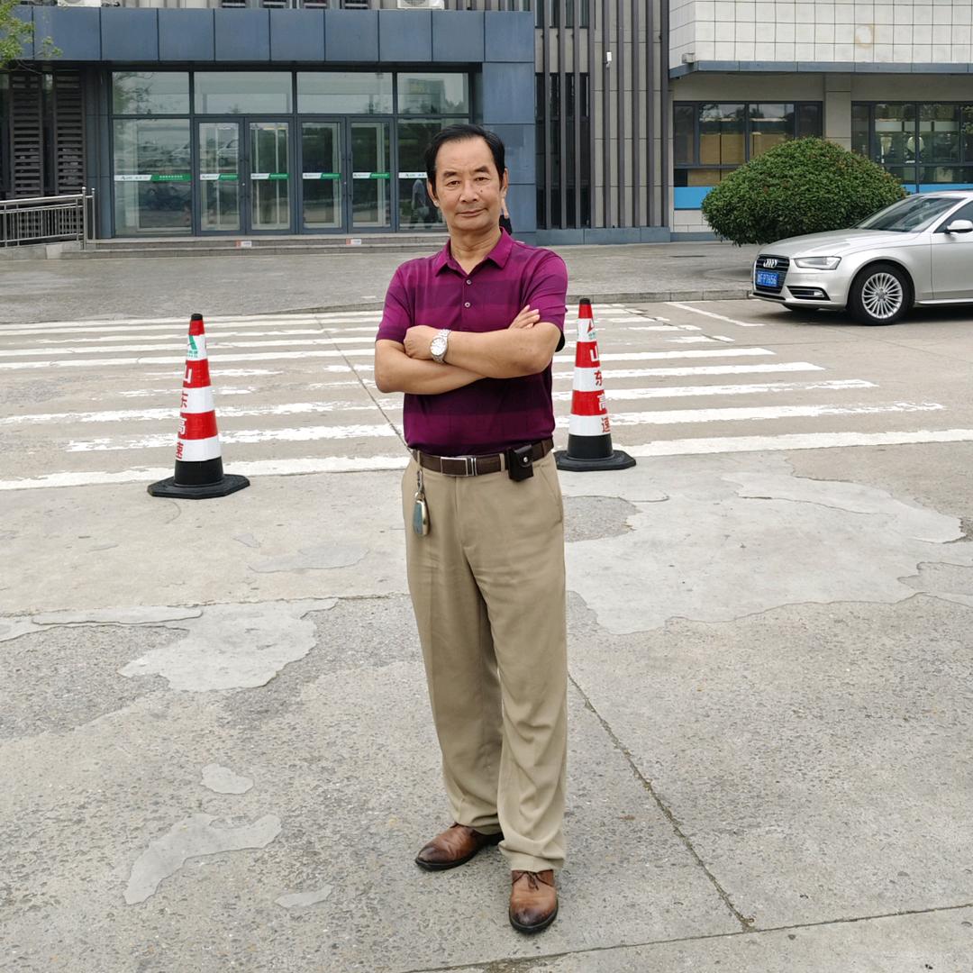 丛培明