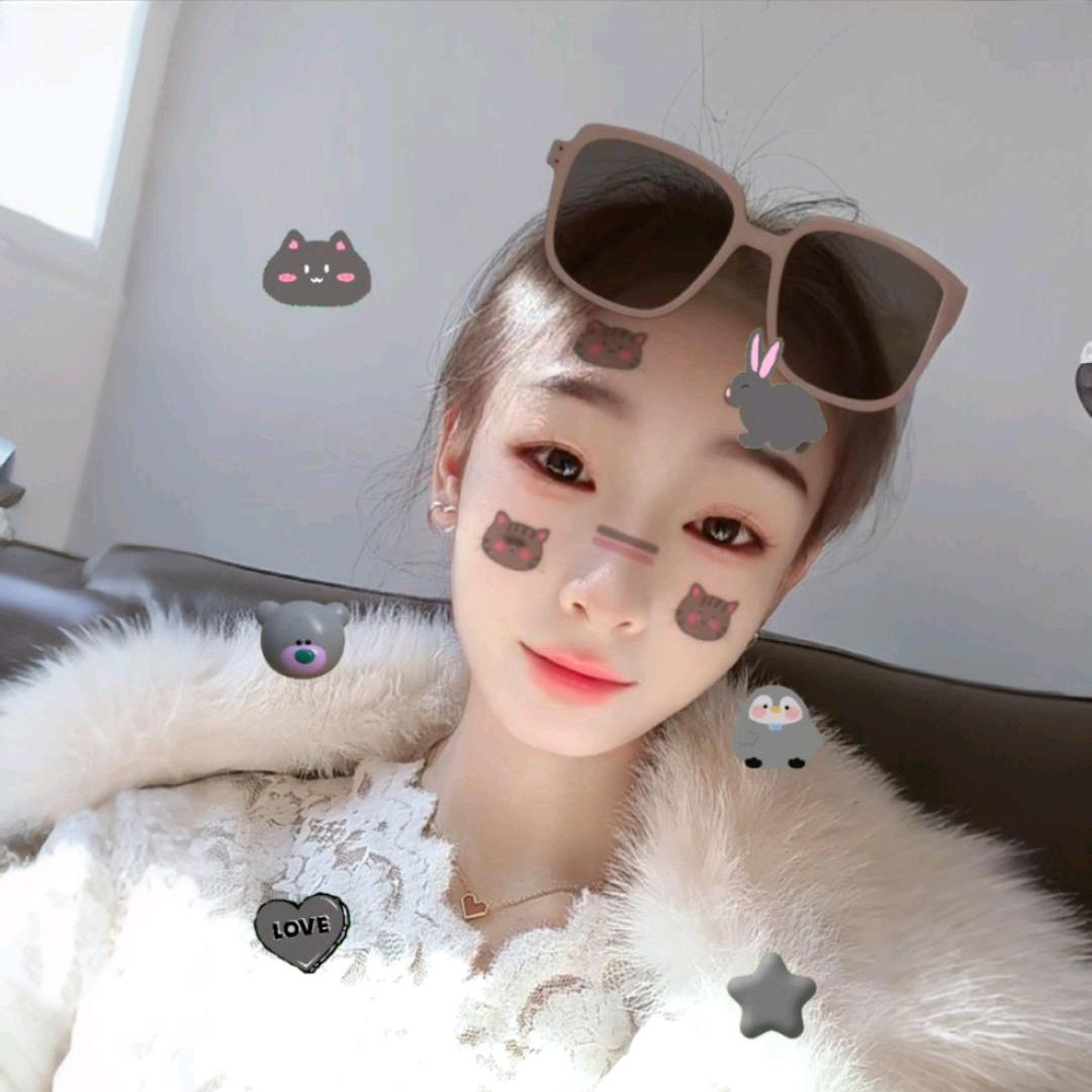 小杨总睡不醒😪