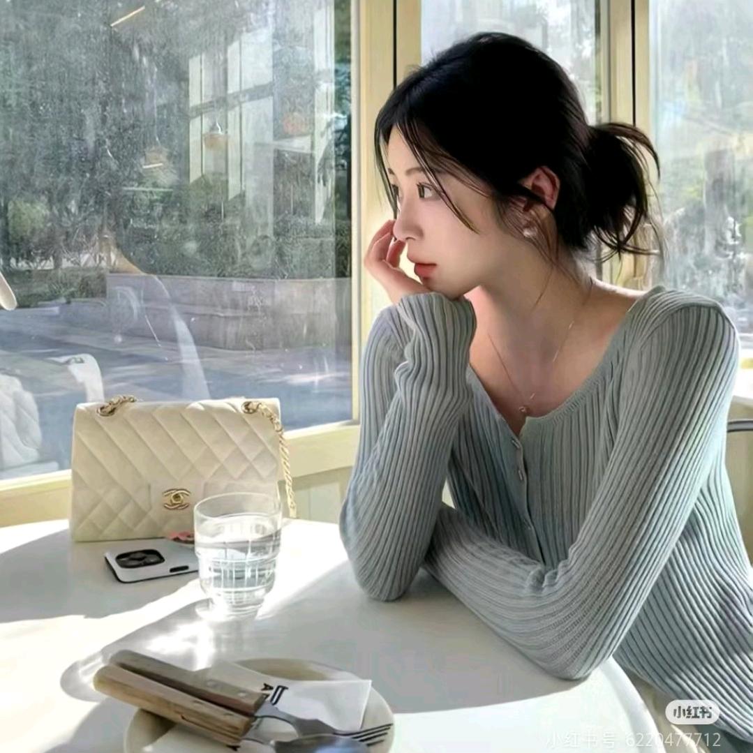 独秀服装