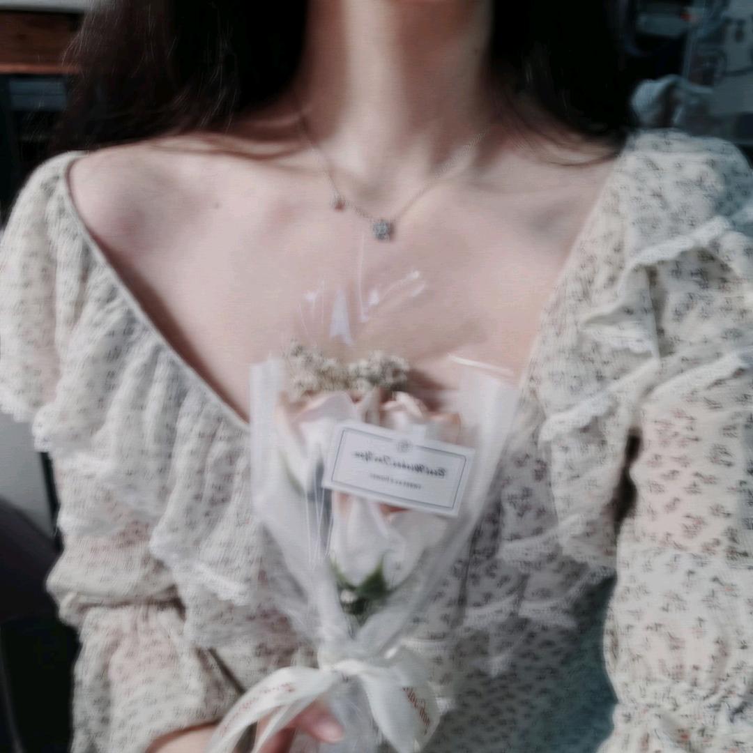 阿巴阿巴