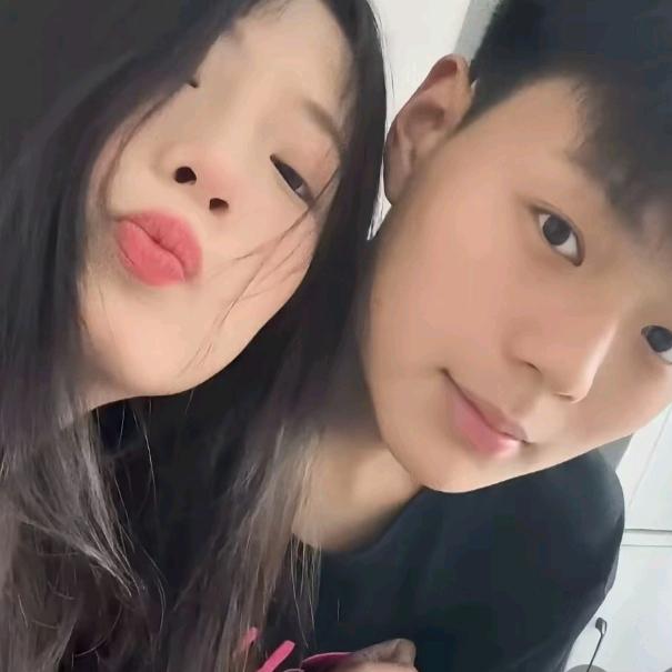 👩‍❤️‍👨次顿