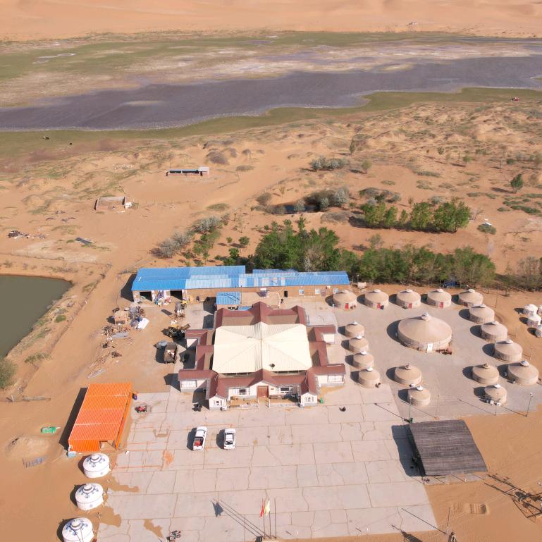 金色沙漠旅游营地