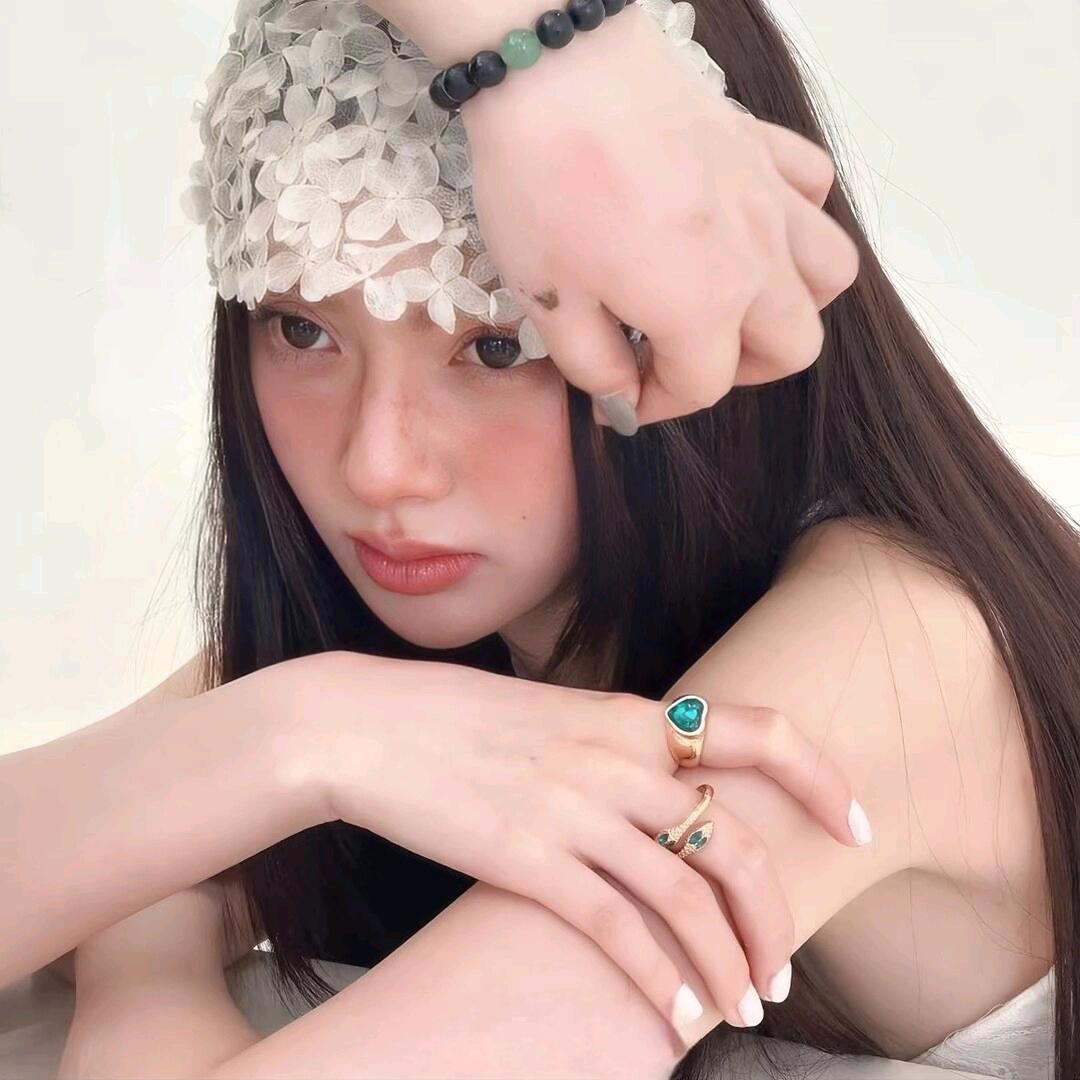 我头巨大O
