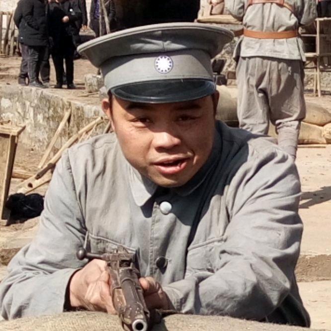 陈某某