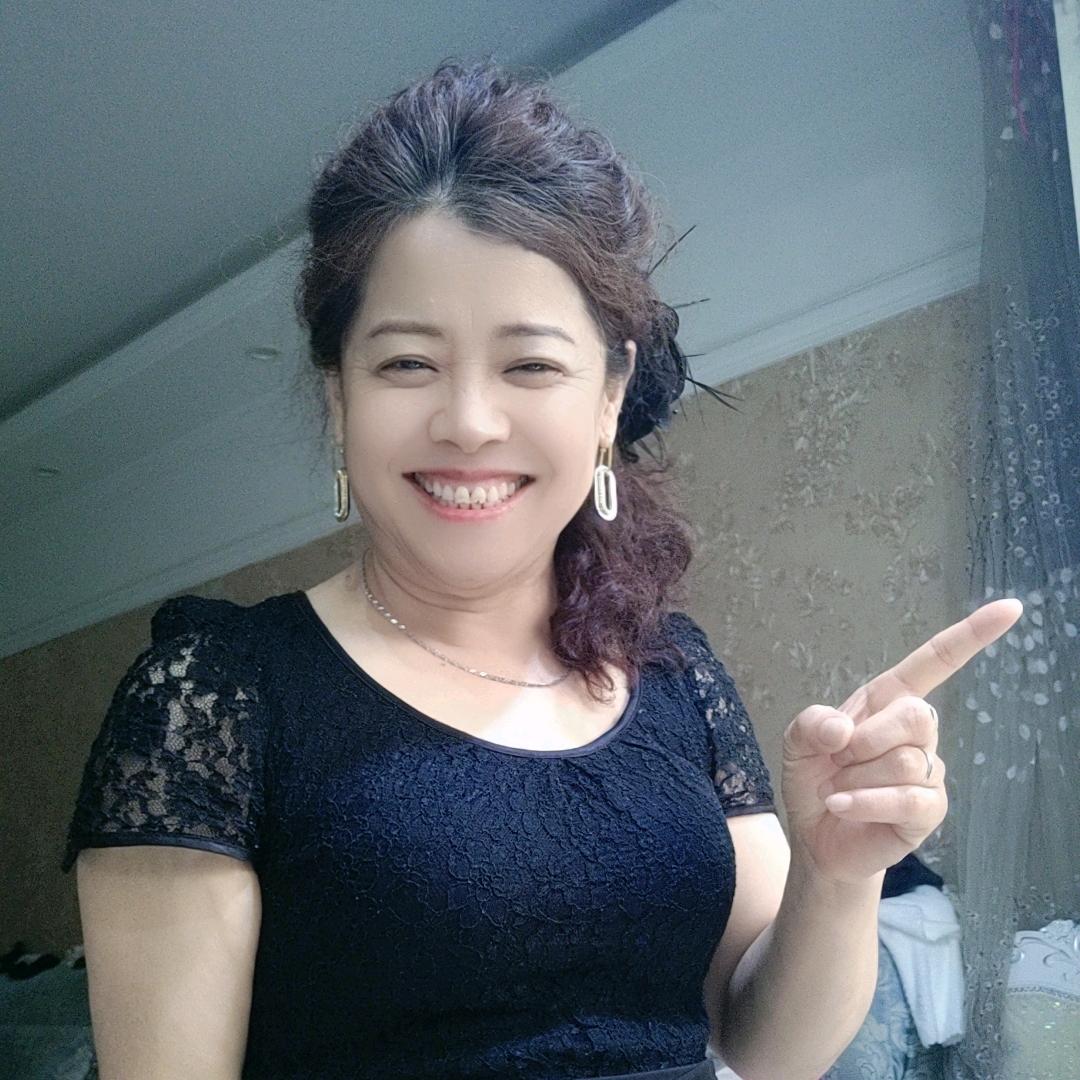 四姑娘早上六点开播
